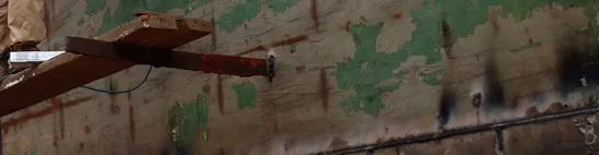 Revêtement trop mince, endommagé ou appliqué sur une préparation de surface insuffisante