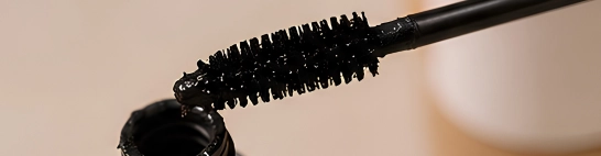 Applicators that do not dispense evenly or stick